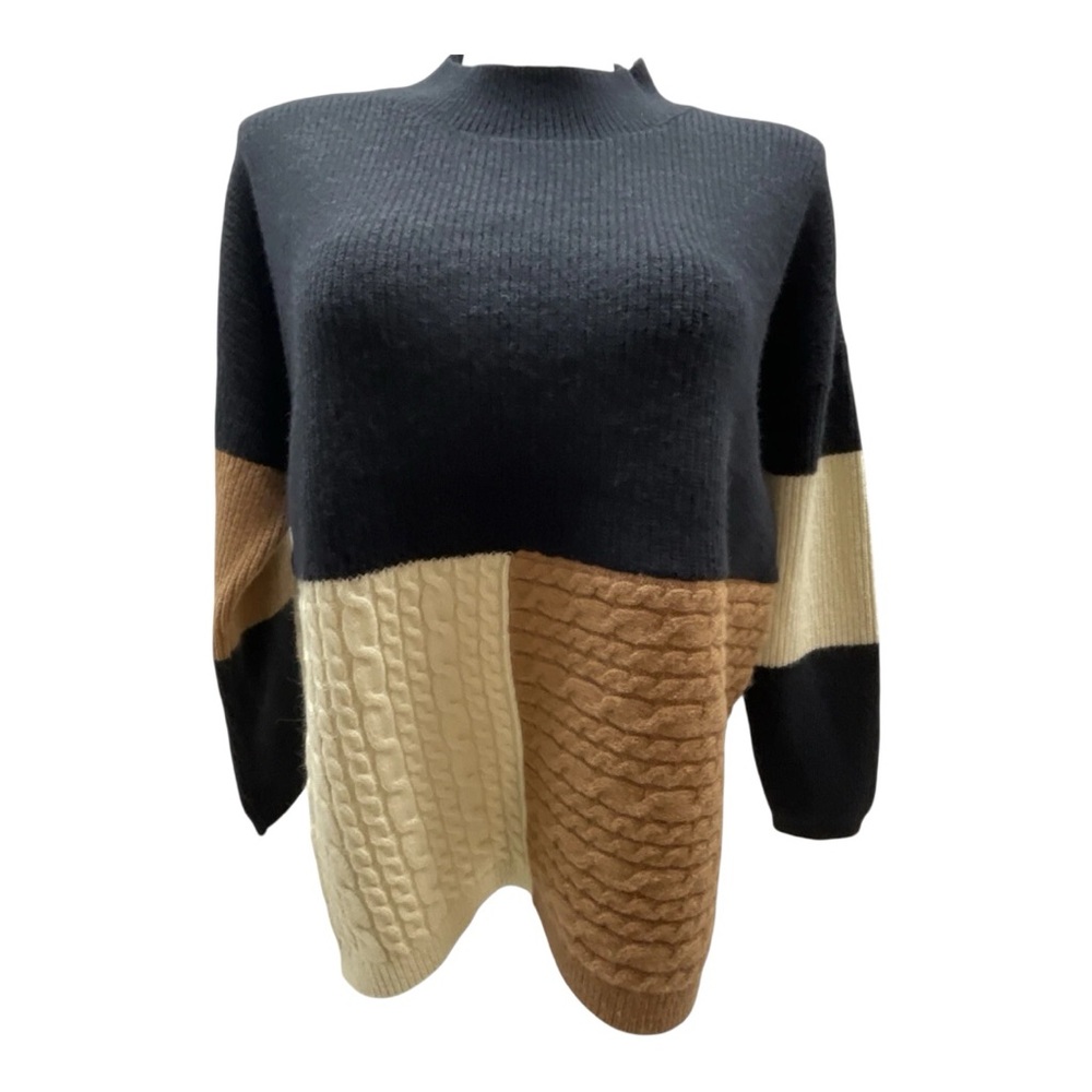 Women’s Andree by Unit Color Block Sweater in Black, Cream, and Brown.
Size: 3X
